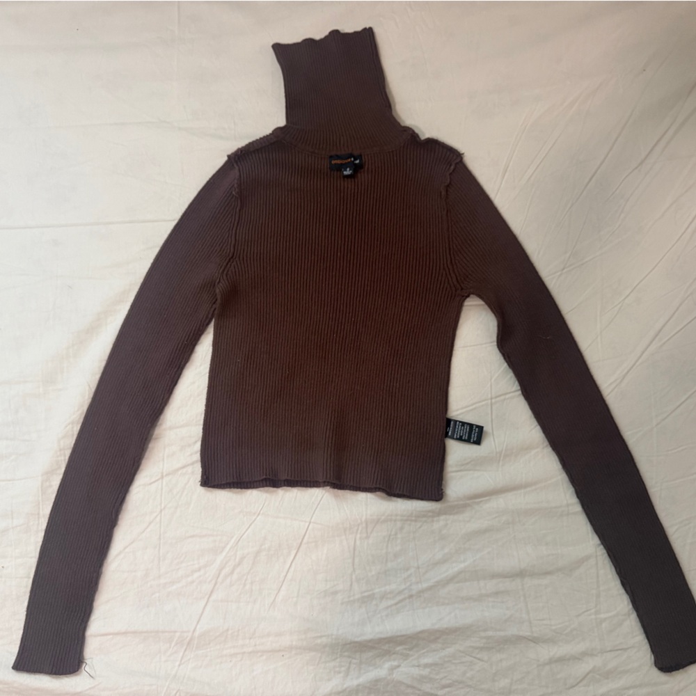 Chic Brown Ribbed Knit Top very stretchy